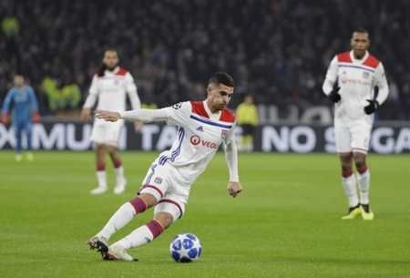 他们正在经 他们正在经